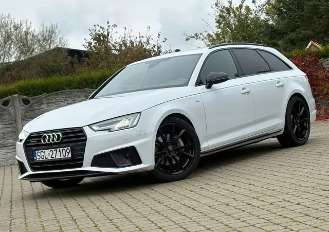 AUDI A4 